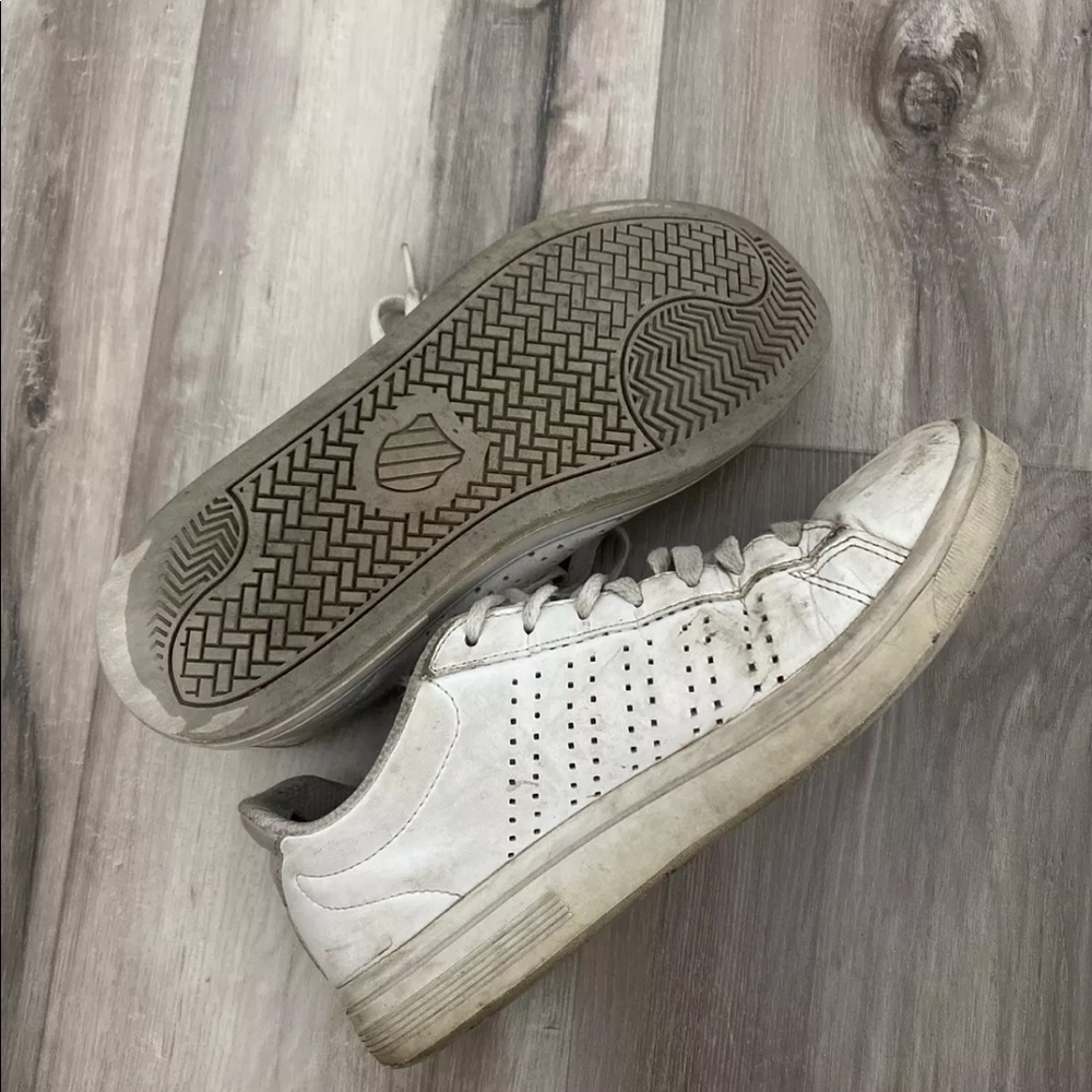 K-Swiss White Low Top Ankle Sneakers
